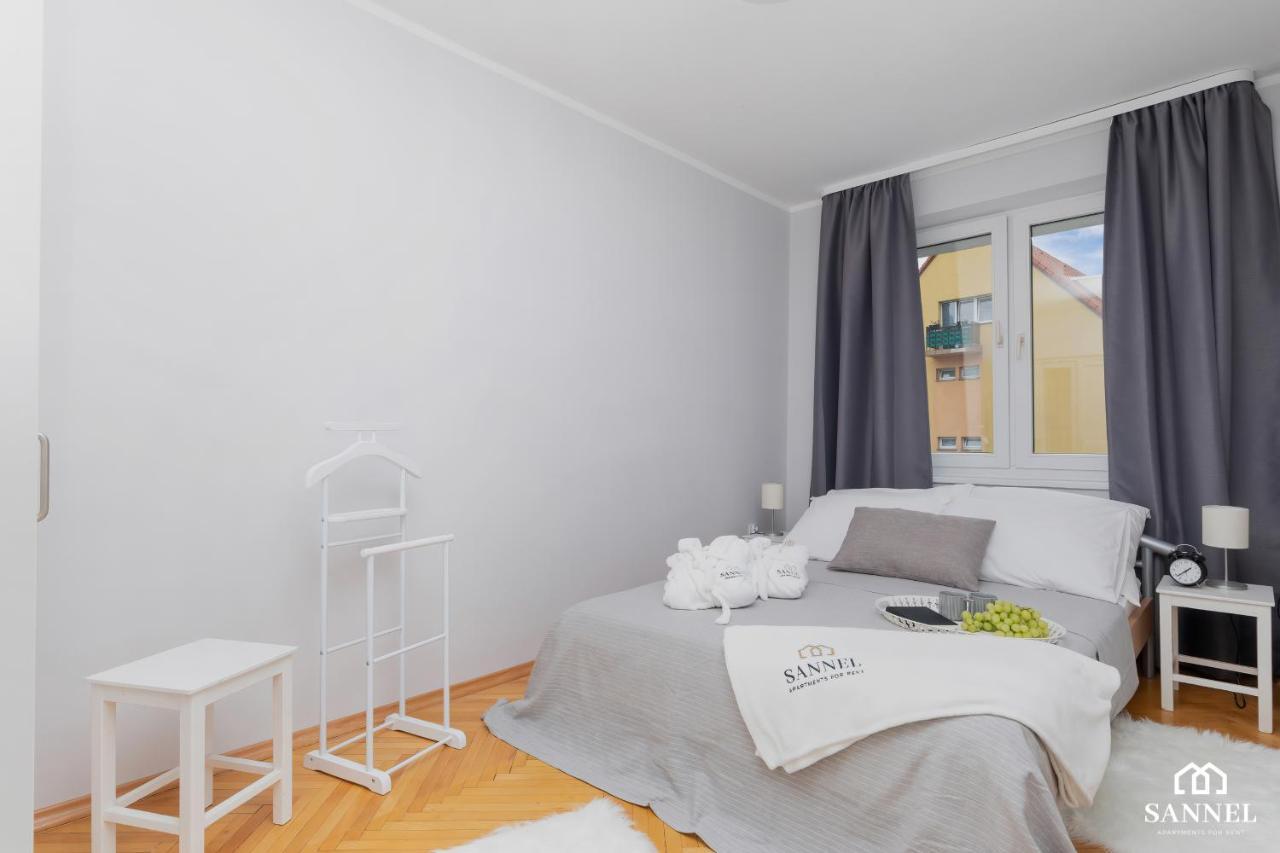 Apartament Gryf W Sercu Szczecina-Sannel Apartments For Rent Εξωτερικό φωτογραφία